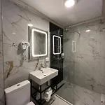 Eka Hotel
