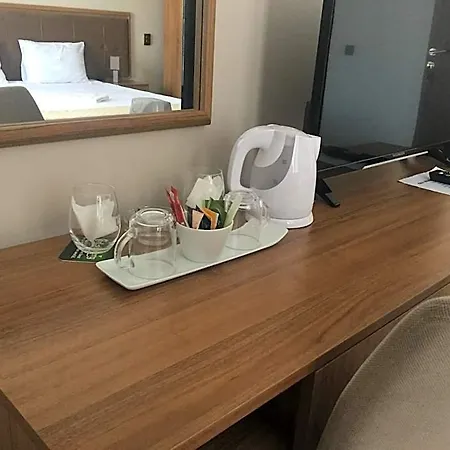 Eka 3* 康斯坦察
