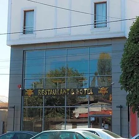 Eka 酒店 3*