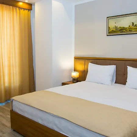 Hotel Eka Constanta